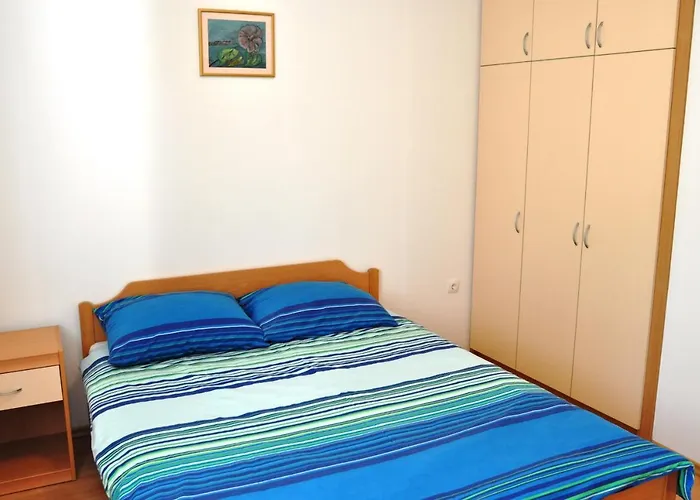 Apartments With A Parking Space Selce, Crikvenica - 11527